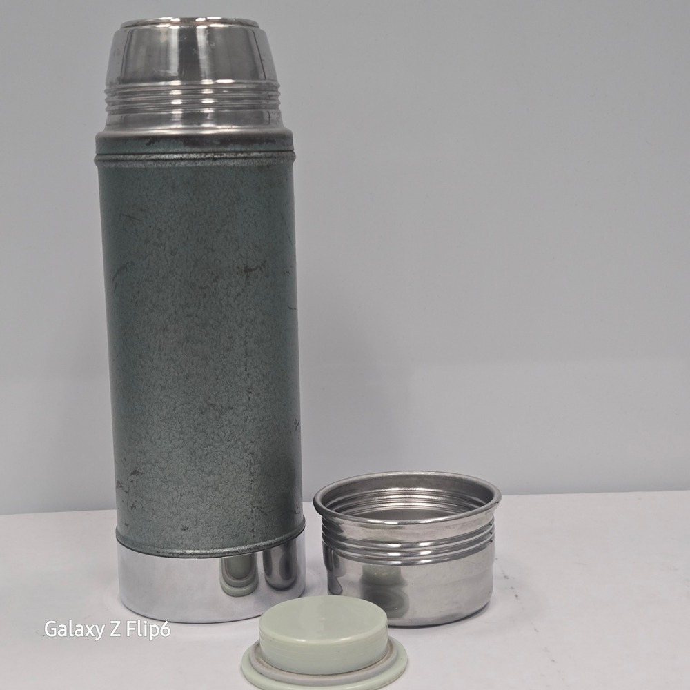 Vintage Aladdin Stanley No A1357 1 Qrt Wide Mouth Vacuum Bottle Hammertone Green - Picture 4 of 9